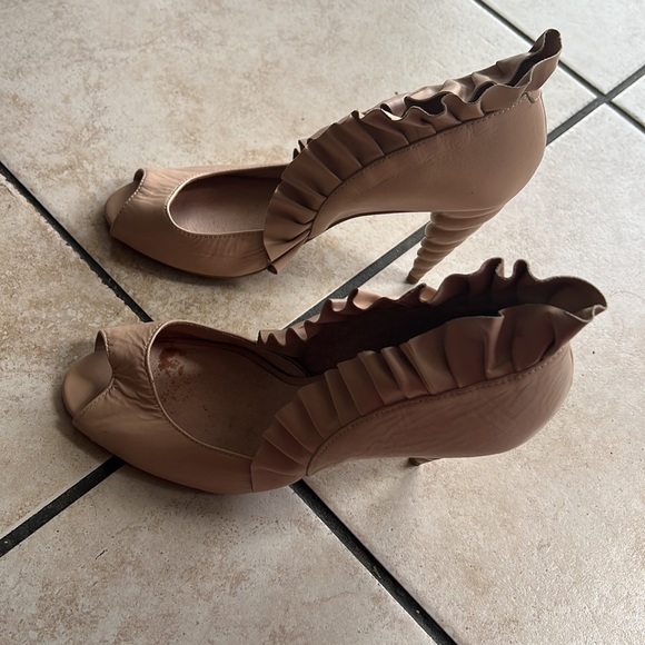 Jeffrey Campbell - Picture 4 of 6